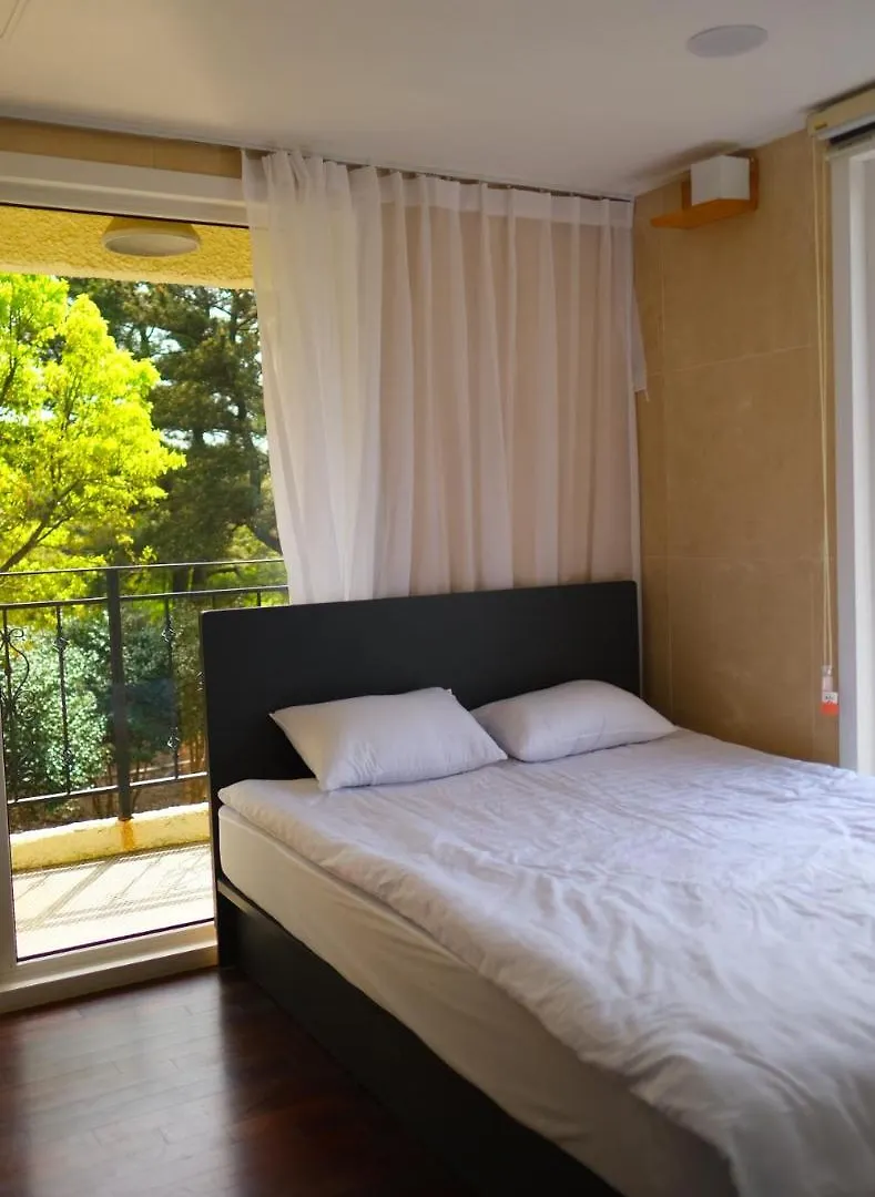 Apartment Greenery Forest Property Jeju South Korea